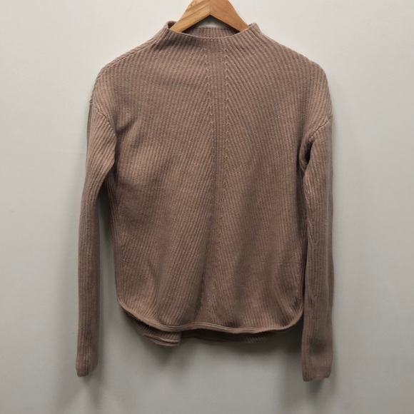 Wilfred (Aritzia) chalmers sweater - Picture 5 of 12
